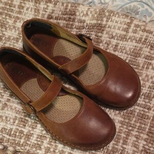 Born Tan Leather Mary Jane Flats